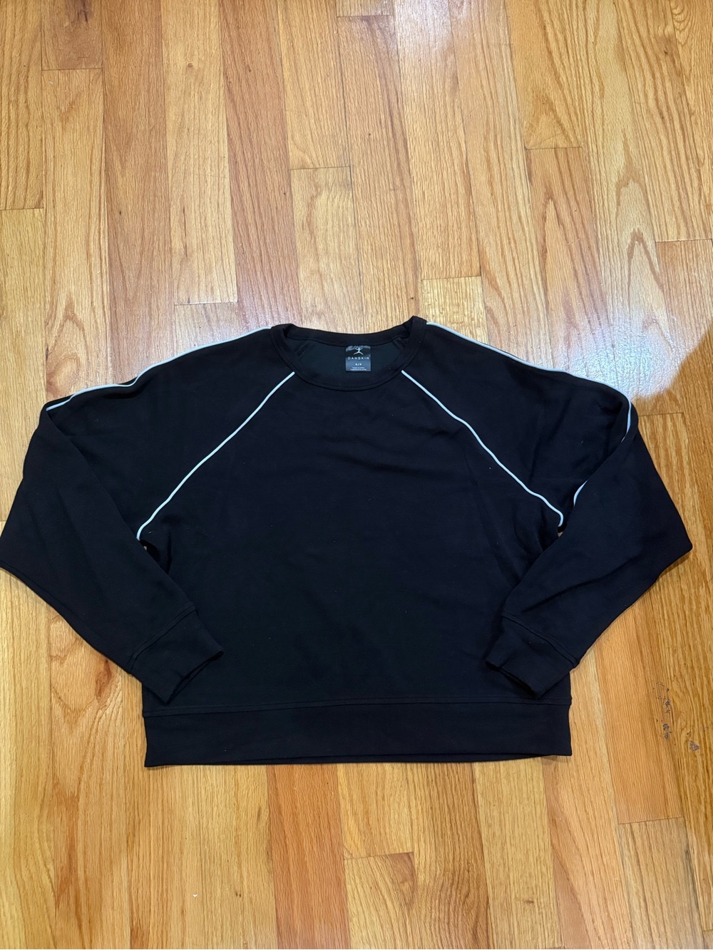 Danskin Black Raglan Piping Performance Sweatshirt Top Sz S
